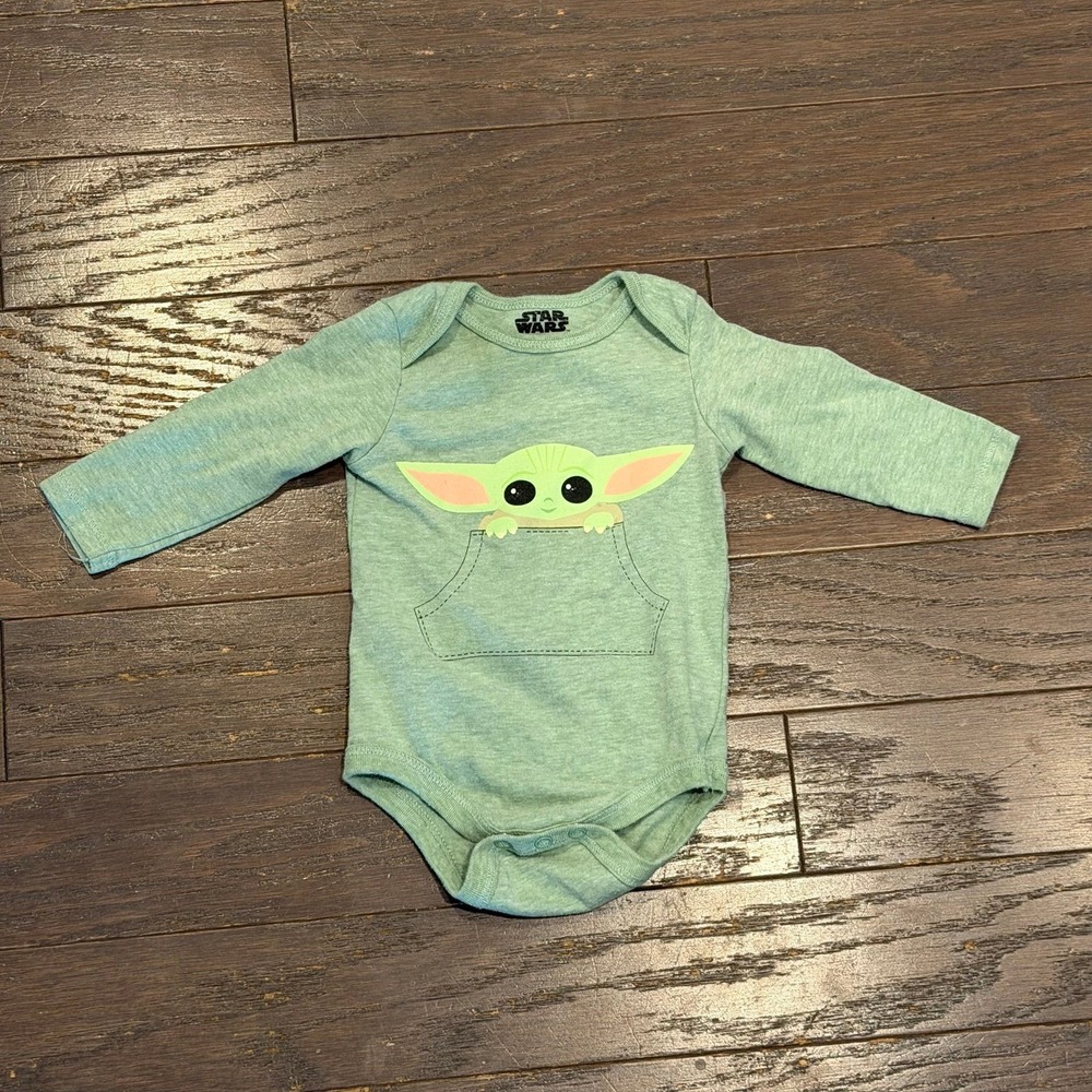 Star Wars Grogu Baby Yoda Long Sleeve Bodysuit Heather Green 3-6M‎ Onesie